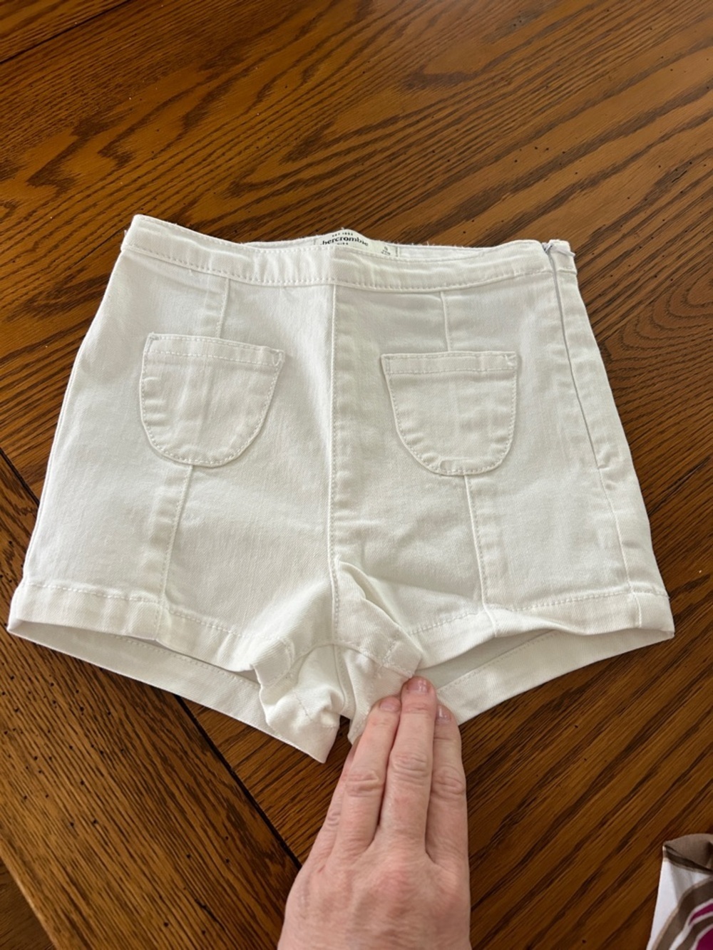 Abercrombie & Fitch White High-Waist Shorts